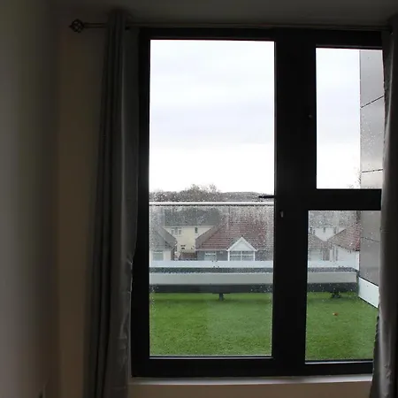 Stunning 2 Bedroom Penthouse