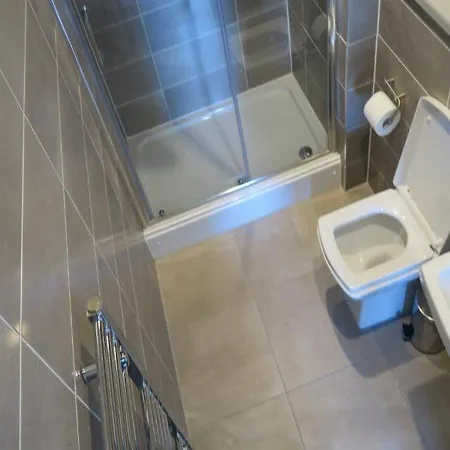 Quay Hotel 4*