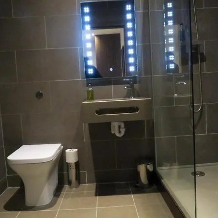 Quay Hotel