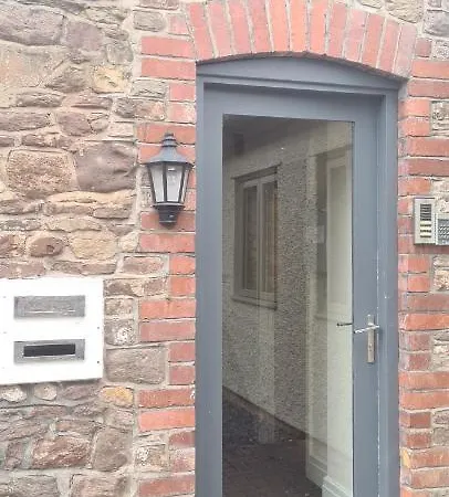 Apartment Charming 1-bed Loft In Caerleon