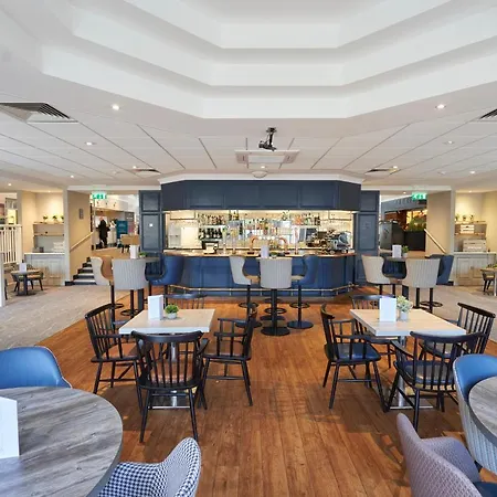 Coldra Court By Celtic Manor Hotel Newport (Gwent)