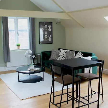Apartment Charming 1-bed Loft In Caerleon *