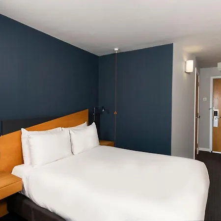 Hotel Express By Ihg