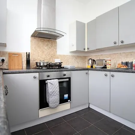 Holiday home Holiday House For 7 Guests, Free Wi-fi & Self Check-in Explore