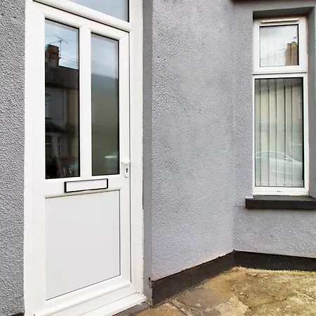 Holiday home Holiday House For 7 Guests, Free Wi-fi & Self Check-in Explore