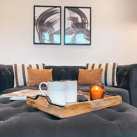 Holiday home Rosslyn House By Solace Newport (Gwent)