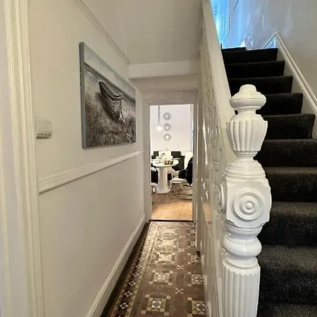 Holiday home Victorian/modern House Newport (Gwent)