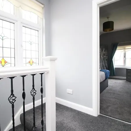 Apartment Spacious | 3br | Wifi