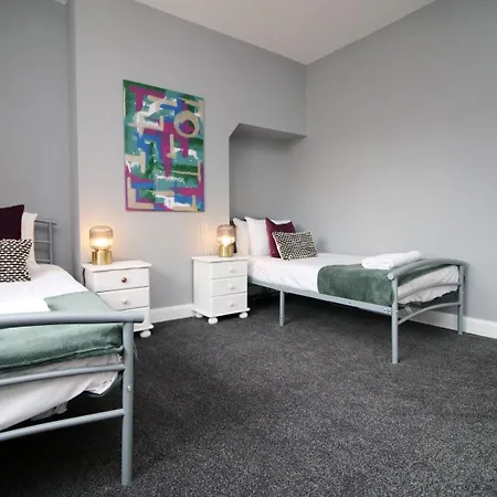 Apartment Spacious | 3br | Wifi *