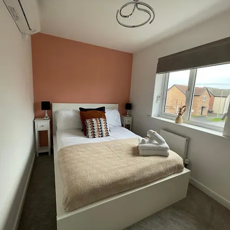 Garden | Parking | 4br *
