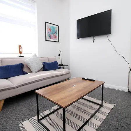 Bristol Street Guest house *