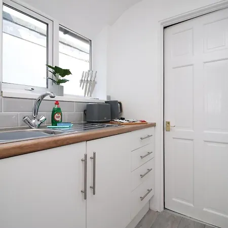 Bristol Street Guest house