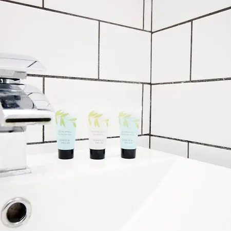 Garden | Parking | 4br *