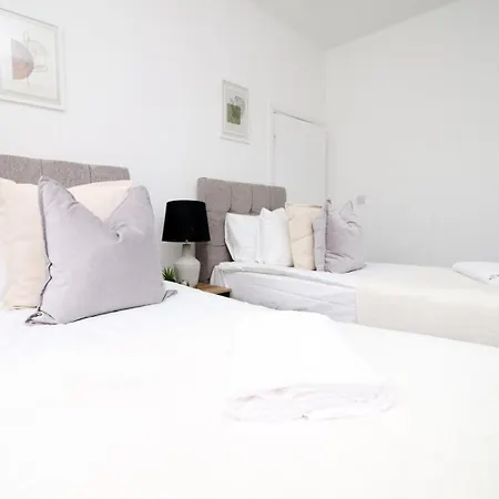 Guest house Garden | Parking | 4br *