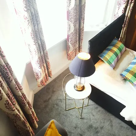 Apartment Service 2 Bed In South Wales Near Celtic Manor Icc Wales Newport (Gwent)