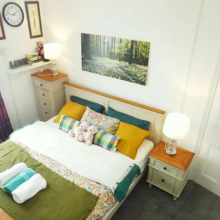 Apartment Service 2 Bed In South Wales Near Celtic Manor Icc Wales *