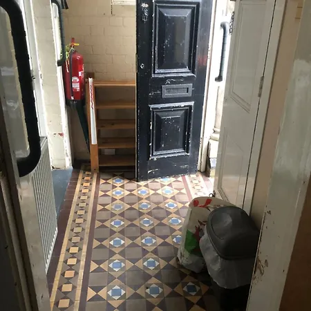 Apartment Studio Suite Newport (Gwent)