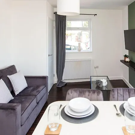 Apartment Stylish Duplex With Office