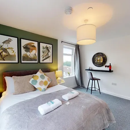 Apartment Stylish Duplex With Office Newport (Gwent)