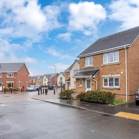 3 Bed House Free Parking Contractors Long Rates * Newport (Gwent)
