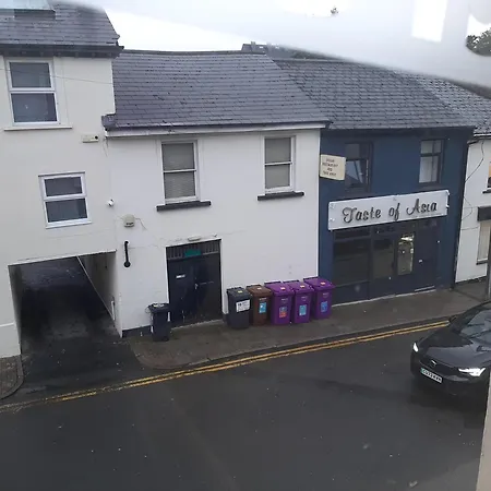 Bed Contl Breakfast Wales Near Train Apartment Newport (Gwent)