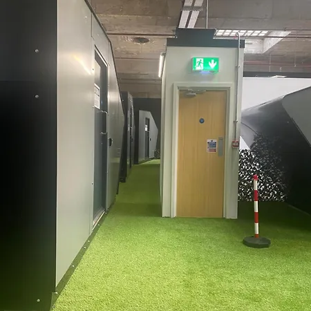 Campsite Cosy Cinema Newport (Gwent)