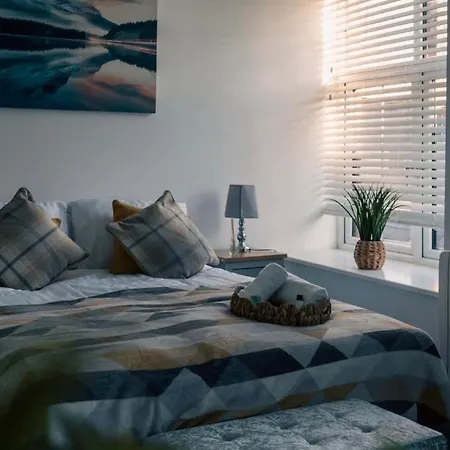 Apartment Urban View - Sleeps 6 Newport (Gwent)