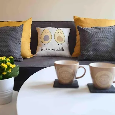 Beechwood House - Icc & Celtic Manor - Parking - Wifi Holiday home *