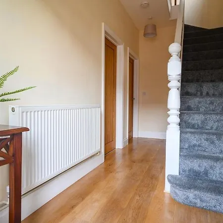 Beechwood House - Icc & Celtic Manor - Parking - Wifi Newport (Gwent)