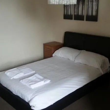 Victoria Hotel 4*