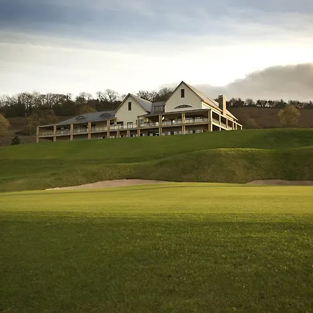 The Manor House At Celtic Manor 4*