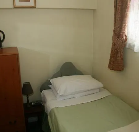 The Knoll Guest house Newport (Gwent)