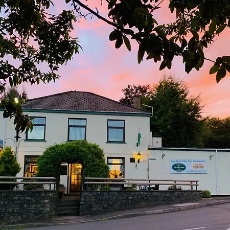 Guest house Milton Hotel Llanwern Village