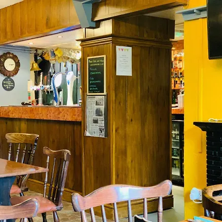 Milton Hotel Llanwern Village