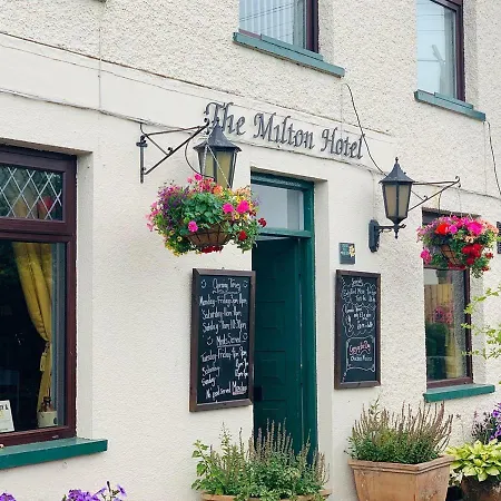 Guest house Milton Hotel Llanwern Village