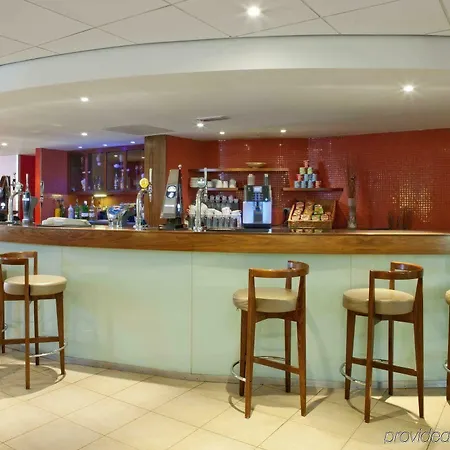 Express By Ihg 3*