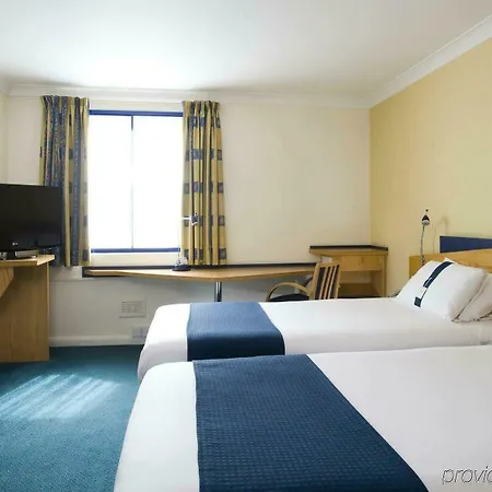 Express By Ihg Hotel 3*