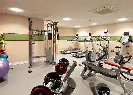Hotel Ty - Was Hilton Newport East Magor